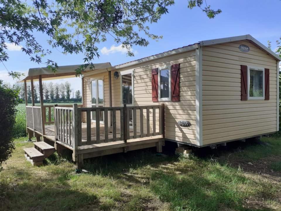 Camping Le Vallage Attigny 외부 사진
