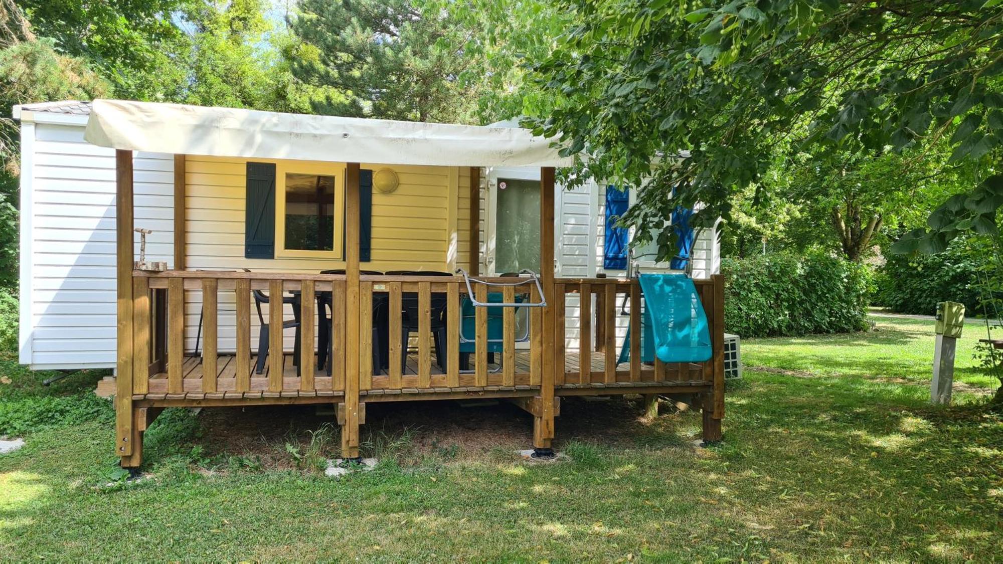 Camping Le Vallage Attigny 외부 사진